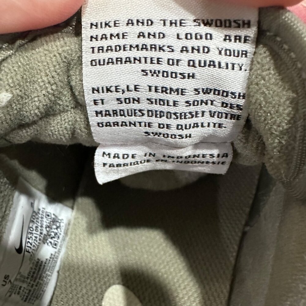 Nike Cortez Vintage Suede Green Women's Size 7 - Picture 3 of 16